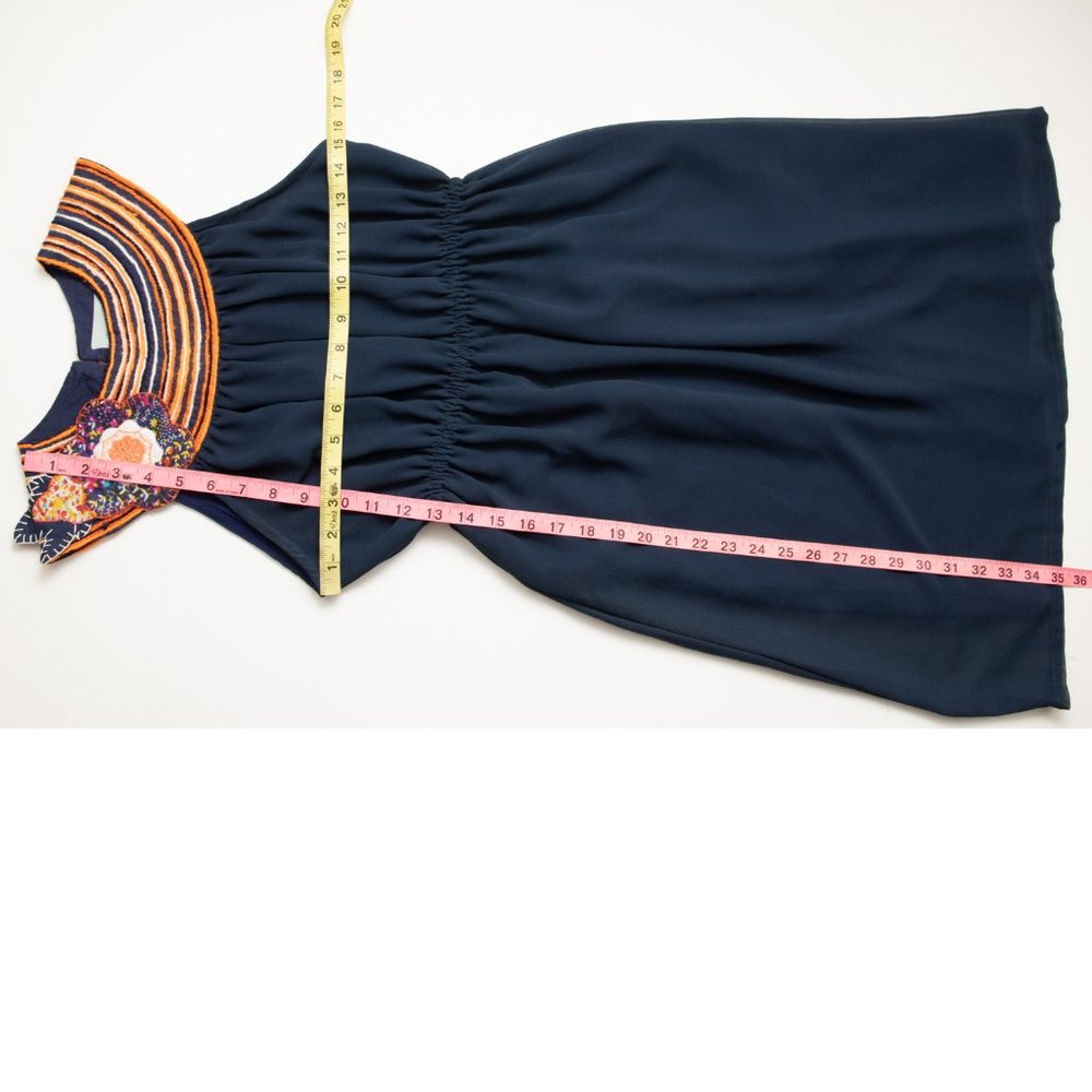 Judith March Blouson Dress Flower Appliqué Yarn Neckline Multicolor Blue Medium - Picture 7 of 7